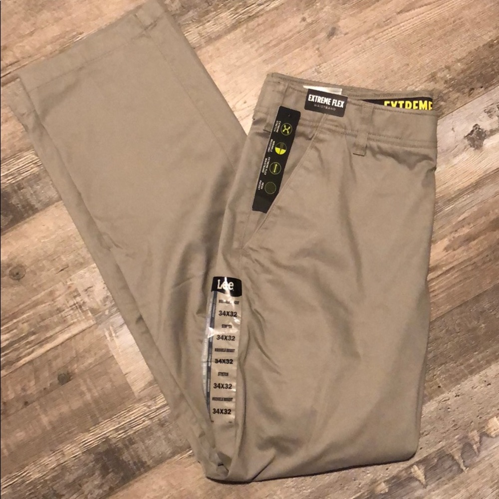 NWT Men’s Lee Straight Fit Gray Pants 34X32
